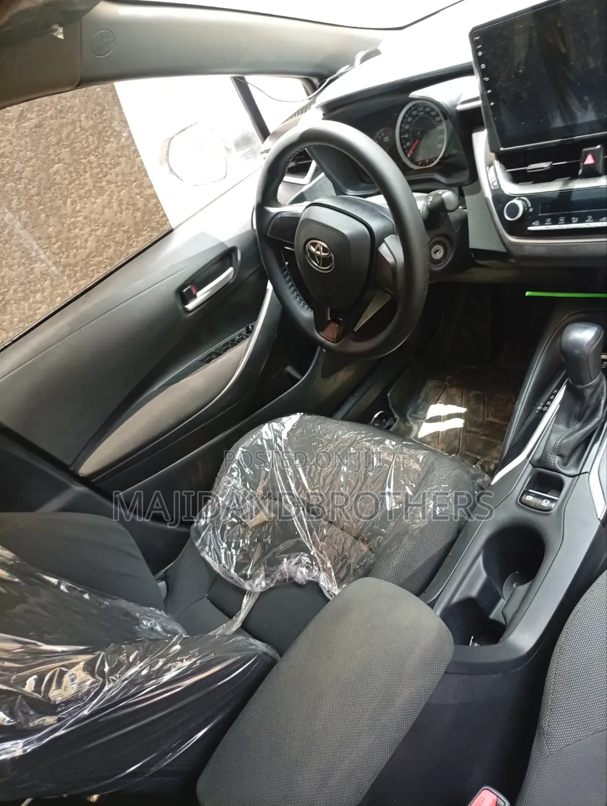 Toyota Corolla 2022 White