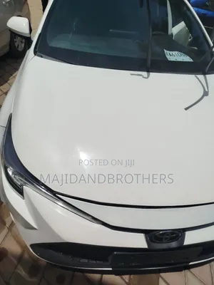 Toyota Corolla 2022 White