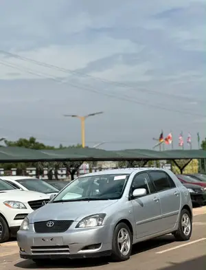 Toyota Corolla 2004 Silver