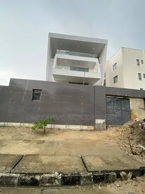 5bdrm Duplex in Banana Island for sale