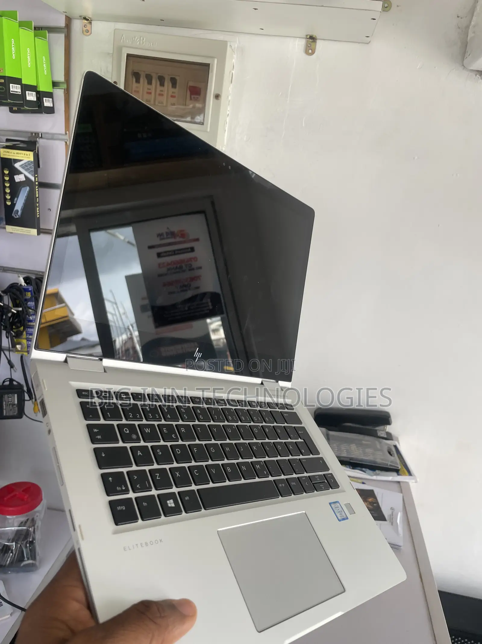 Laptop HP EliteBook 1030 8GB Intel Core i5 SSD 256GB