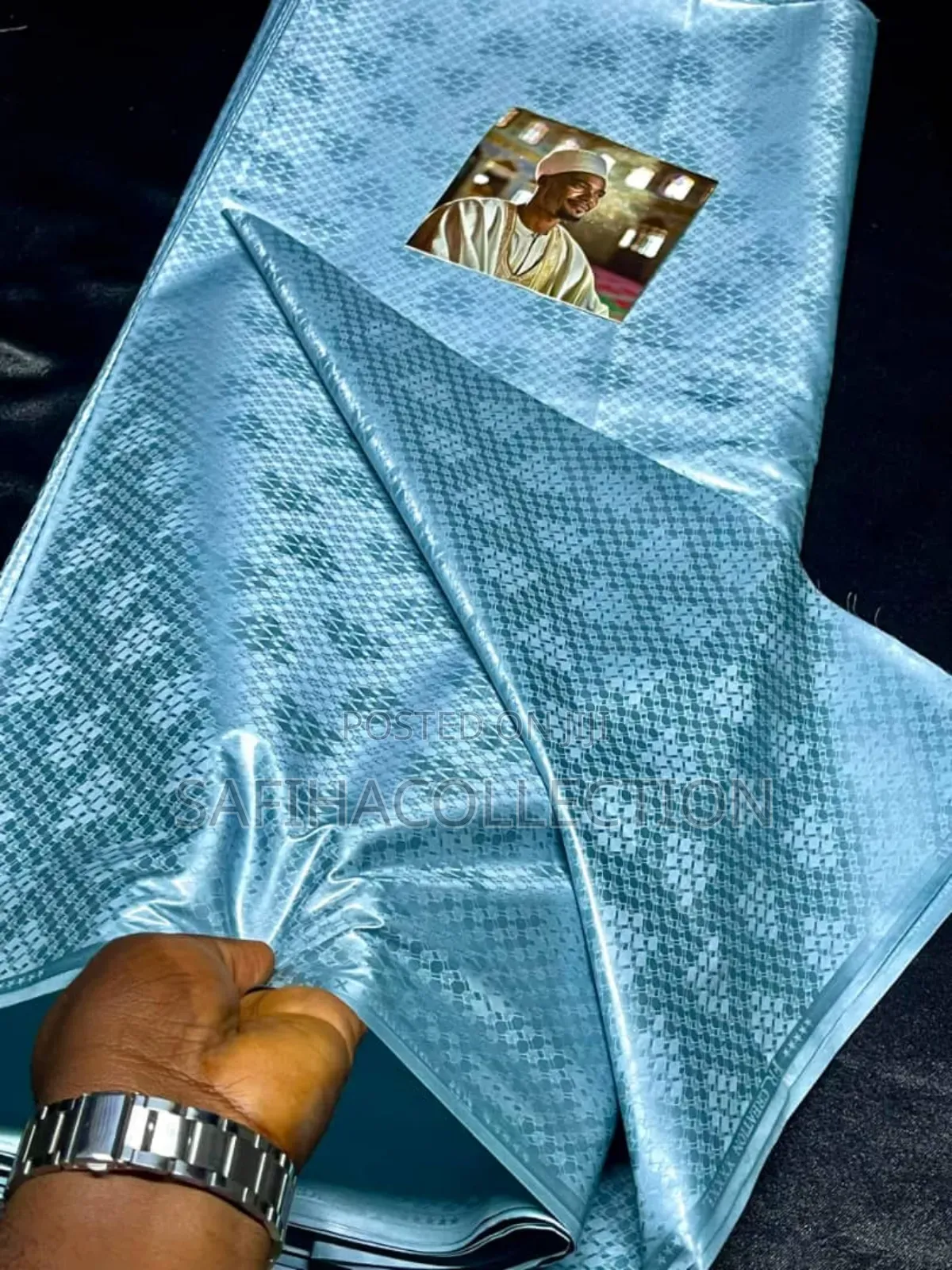 Ladola Brocade