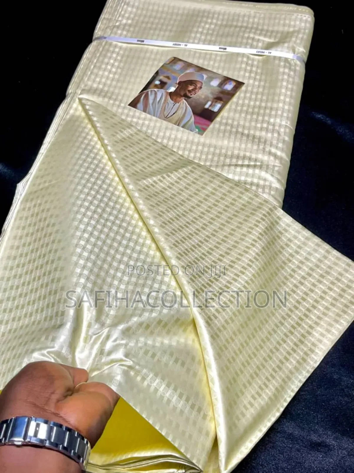Ladola Brocade