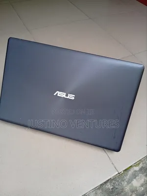 Laptop Asus X550LA 8GB Intel Core i7 HDD 500GB