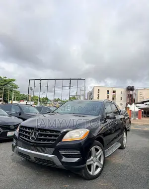Mercedes-Benz M Class ML350 4MATIC 4dr SUV AWD (3.5L 6cyl 7A) 2014