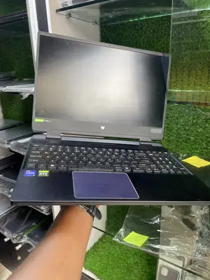Laptop Acer Predator Helios 16 16GB Intel Core i9 SSD 512GB