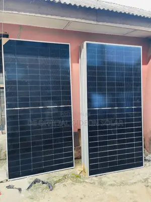 652watts Ronma Bifacial Brand New Panel