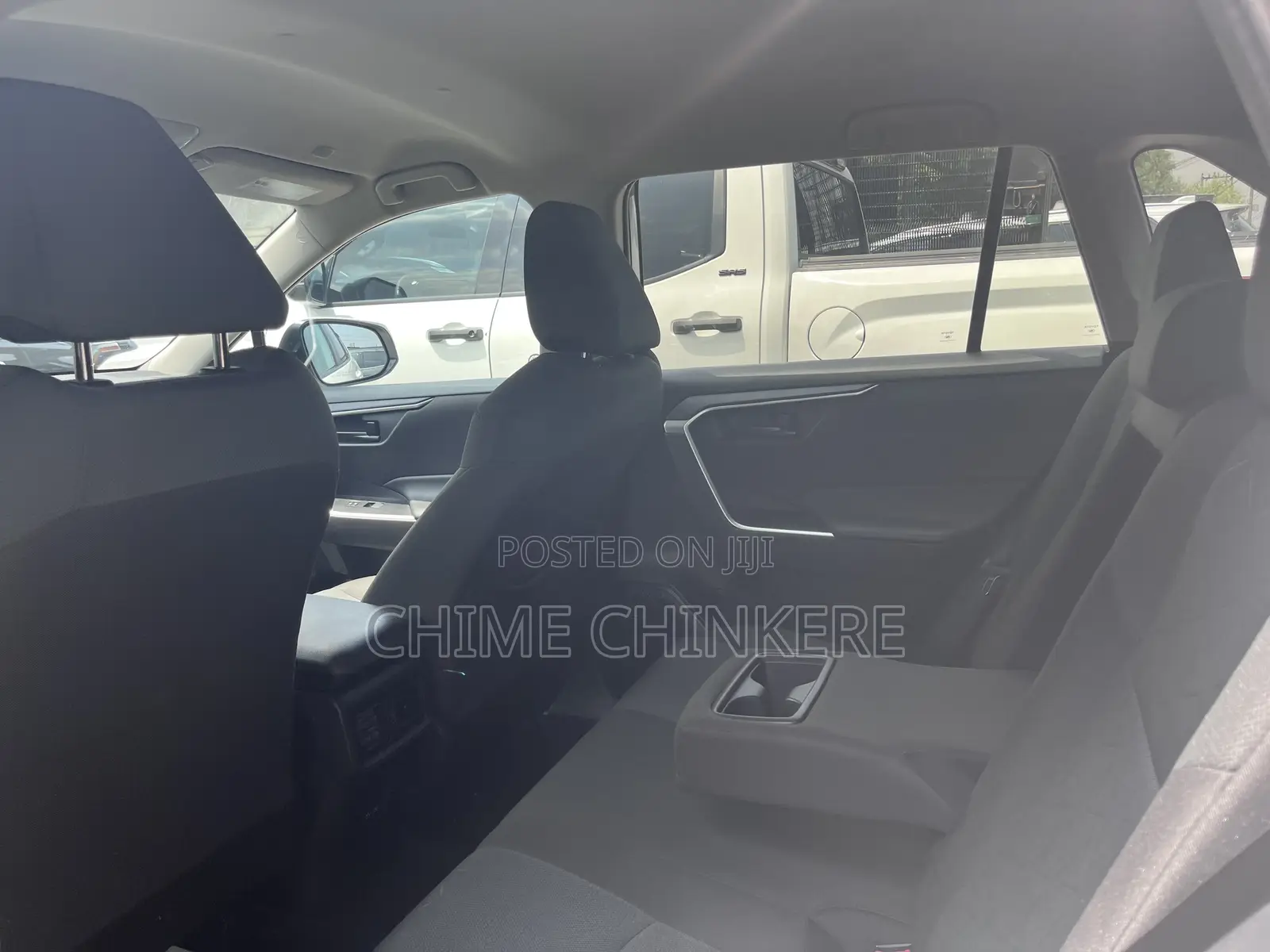 Toyota RAV4 LE 2025 White
