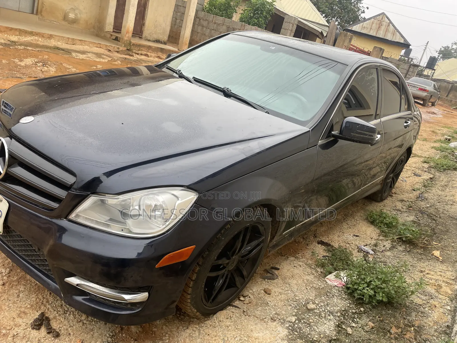 Mercedes-Benz C250 2012 Blue