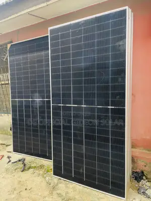 652watts Ronma Bifacial Brand New Panel