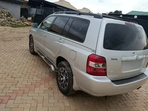 Toyota Highlander 2005 Silver