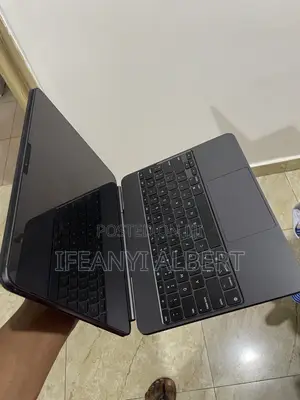 Apple iPad Pro 13 (2024) 256 GB Gray
