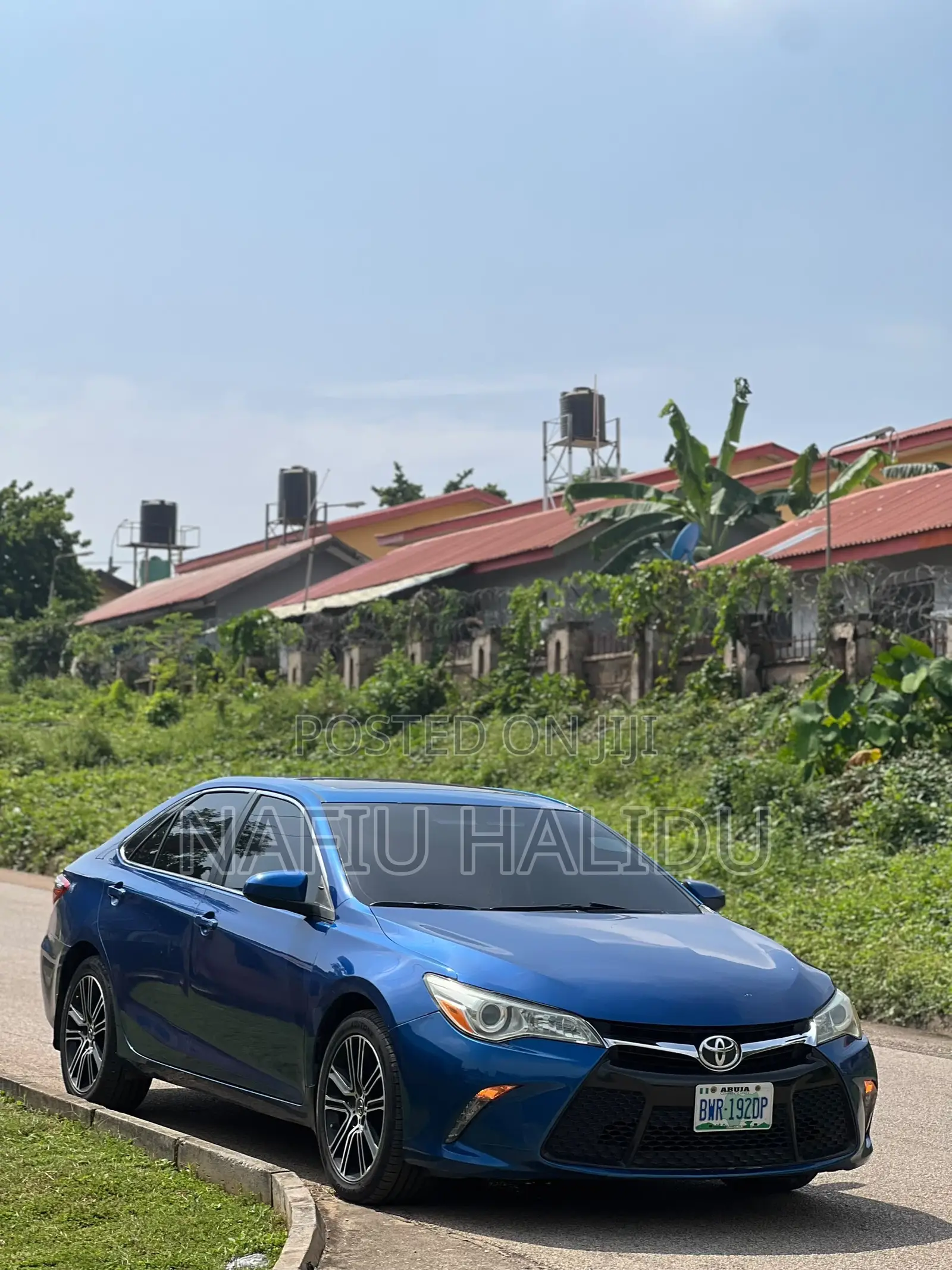 Toyota Camry 2016 Blue