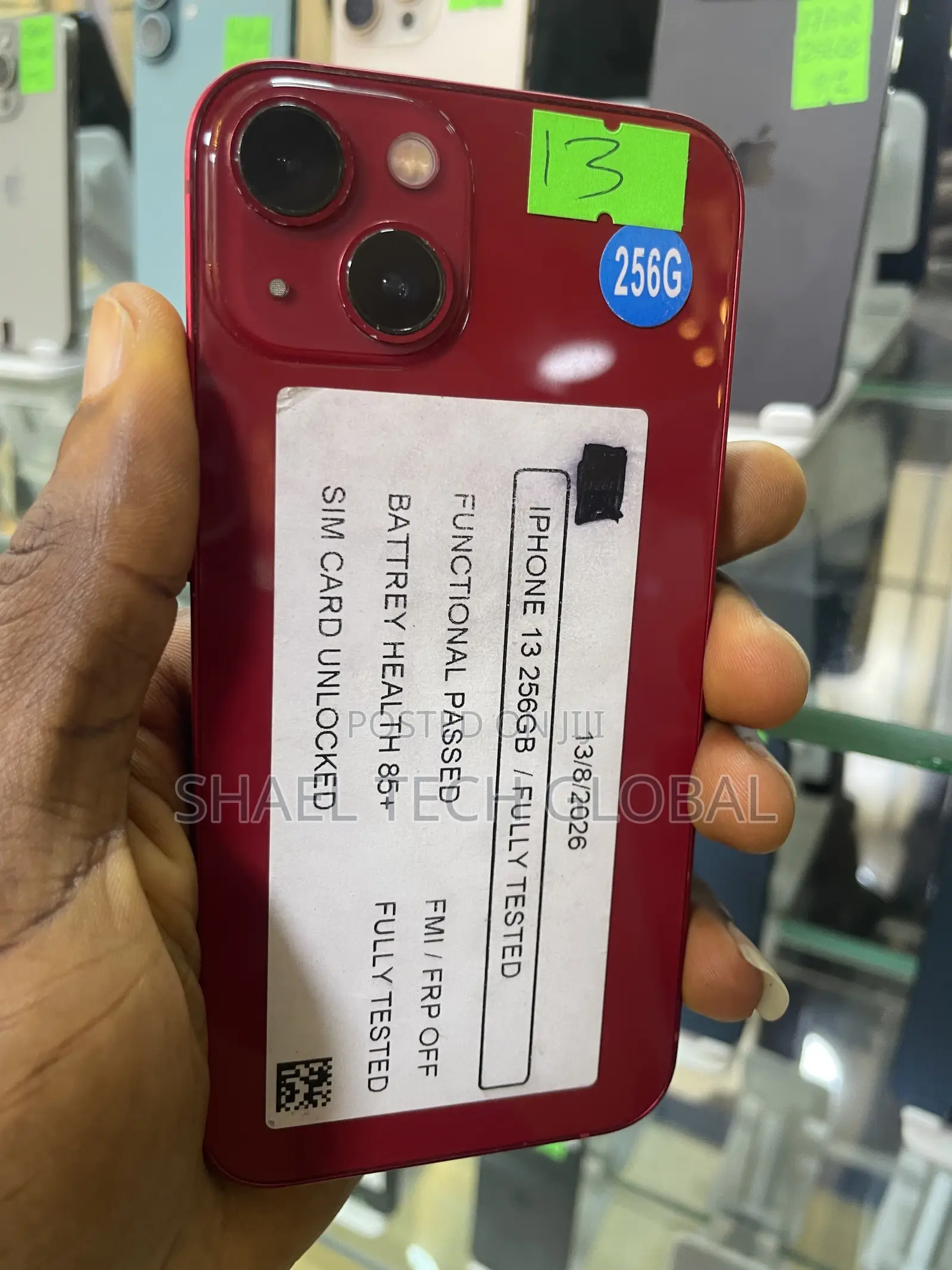 Apple iPhone 13 256 GB Red