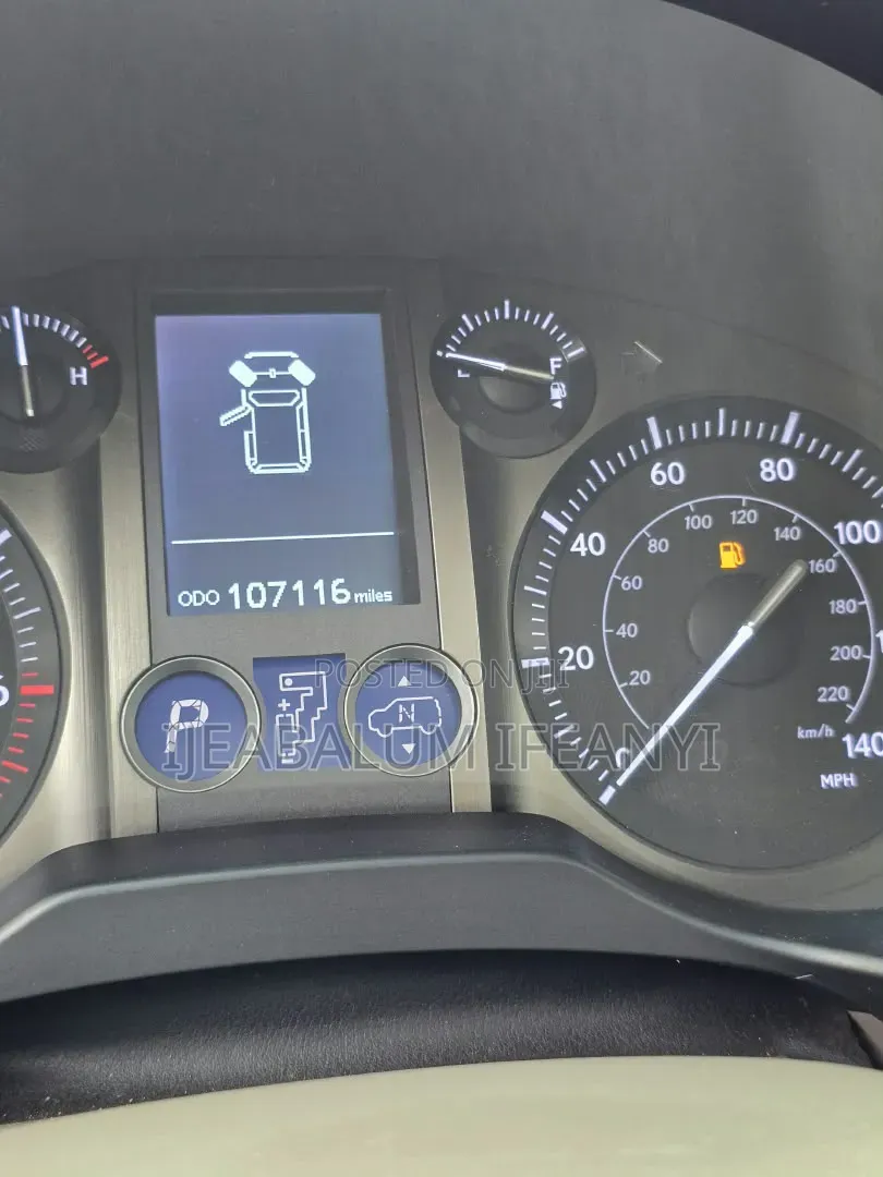 Lexus GX 2014 Silver
