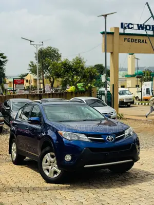 Toyota RAV4 2015 Blue