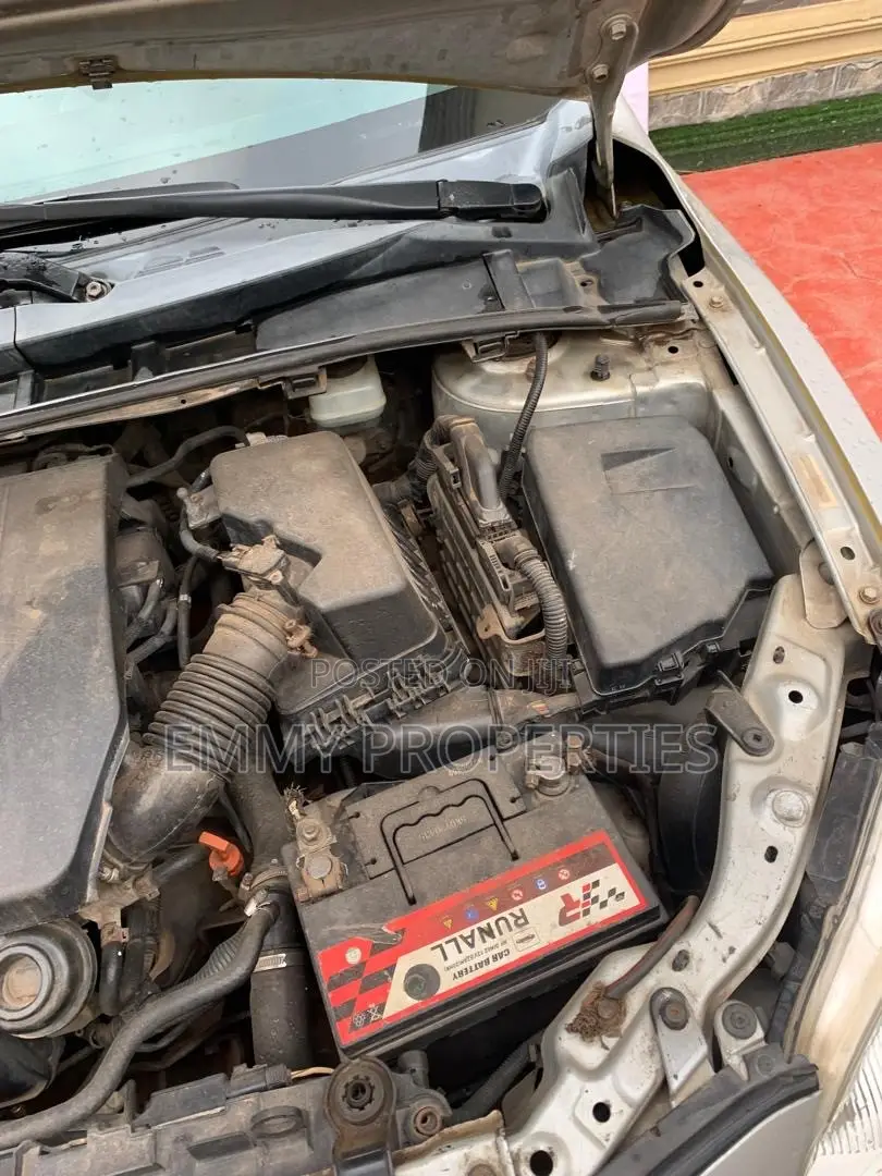 Toyota Corolla 2012 Silver