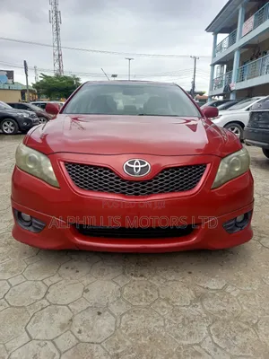 Toyota Camry 2011 Red