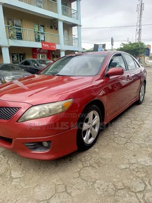 Toyota Camry 2011 Red