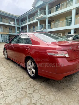 Toyota Camry 2011 Red