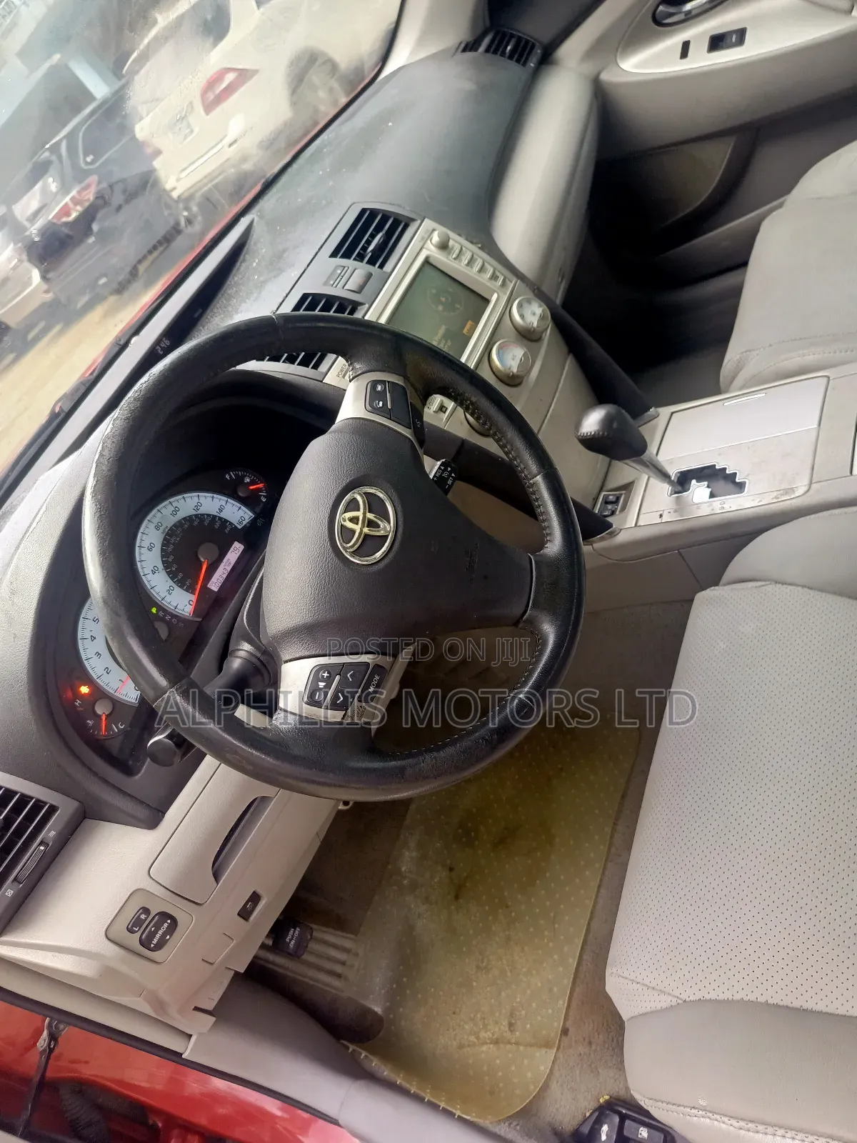Toyota Camry 2011 Red