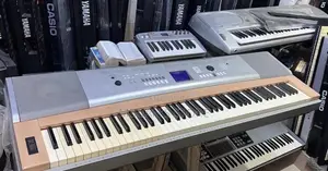 Direct UK Used Yamaha DGX 88-Key Digital Piano / Keyboard