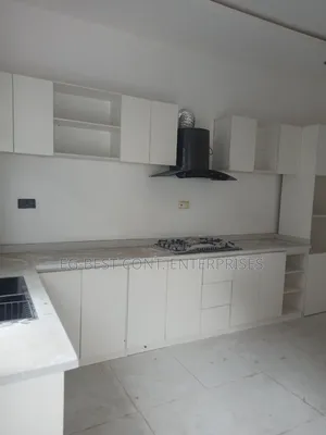4bdrm Townhouse / Terrace in Secured Call To, VGC / Ajah for rent