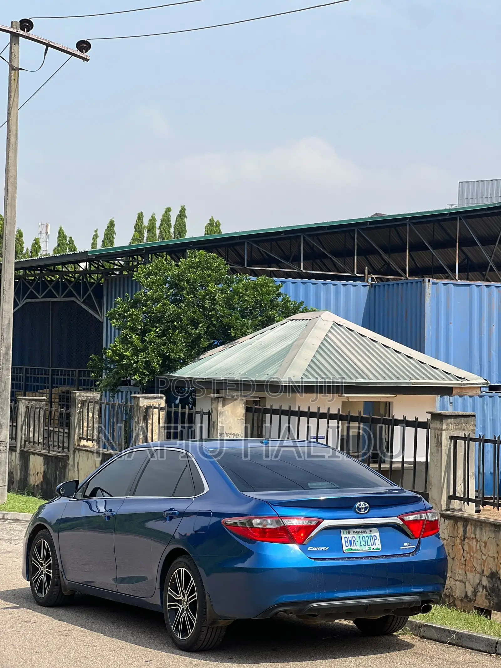 Toyota Camry 2016 Blue