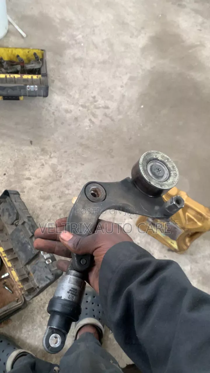 Professional Auto Mechanic in Lagos| Diagnostics, Repairs & Roadside