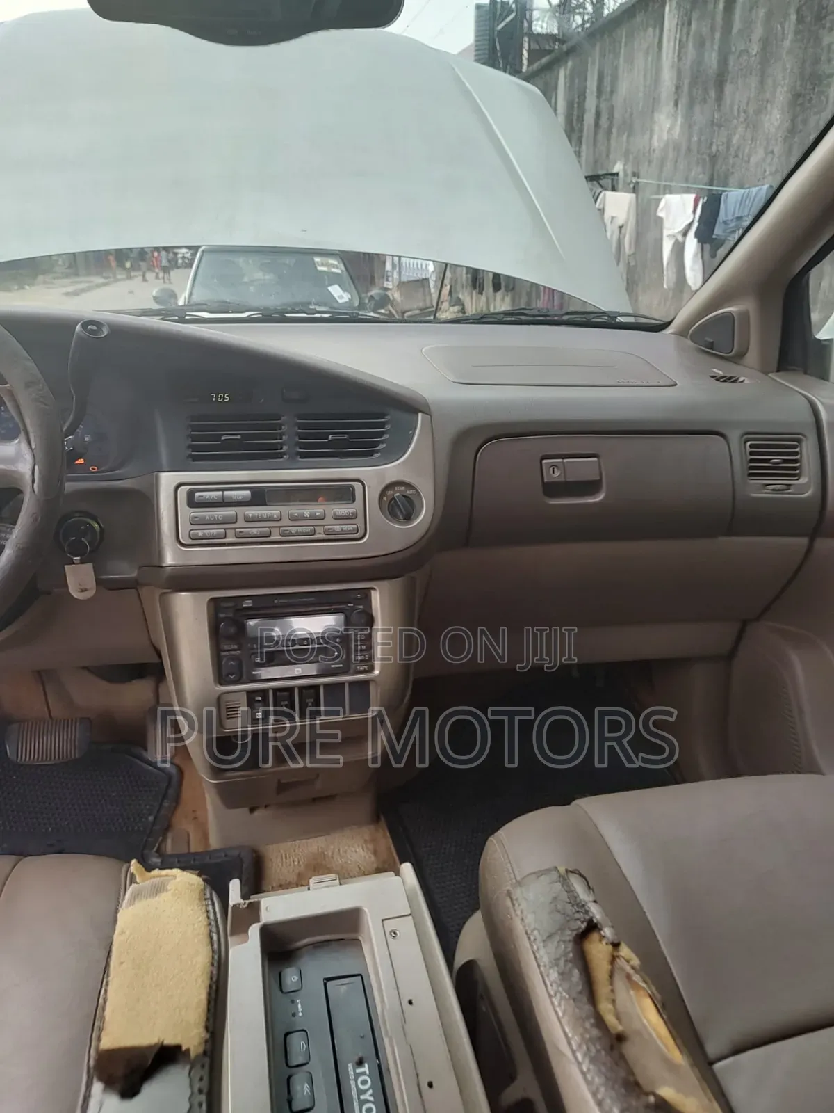 Toyota Sienna 2002