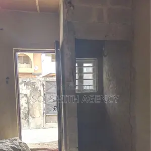 Furnished Mini Flat in Lawanson for rent