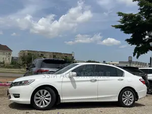 Honda Accord EX-L V-6 4dr Sedan FWD (3.5L 6cyl 6A) 2013 White