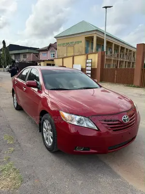 Toyota Camry XLE 4dr Sedan (2.4 4cyl 5A) 2008 Red