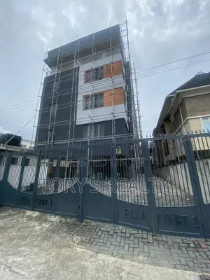 2bdrm Apartment in Lekki Phase 1 for rent