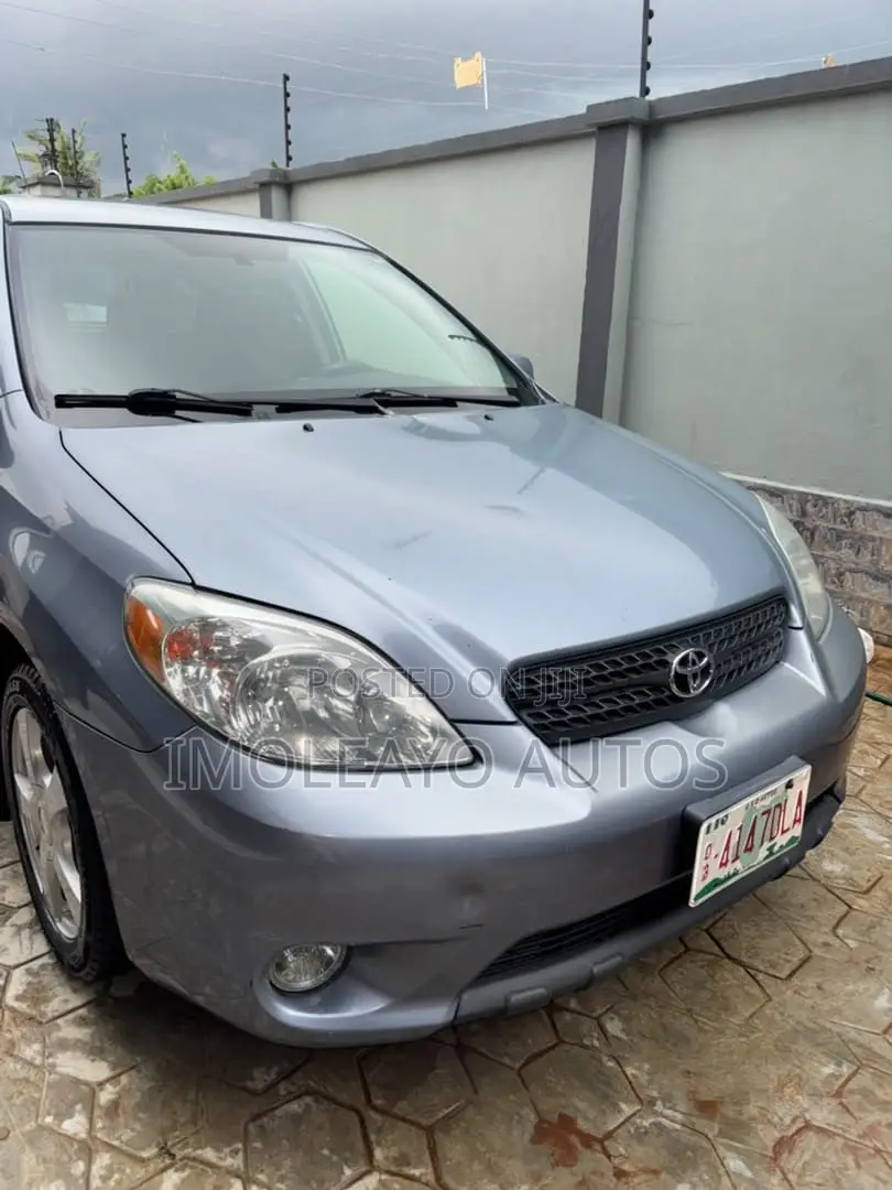 Toyota Matrix 2006 Blue