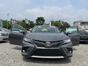 Toyota Camry 2019 Black