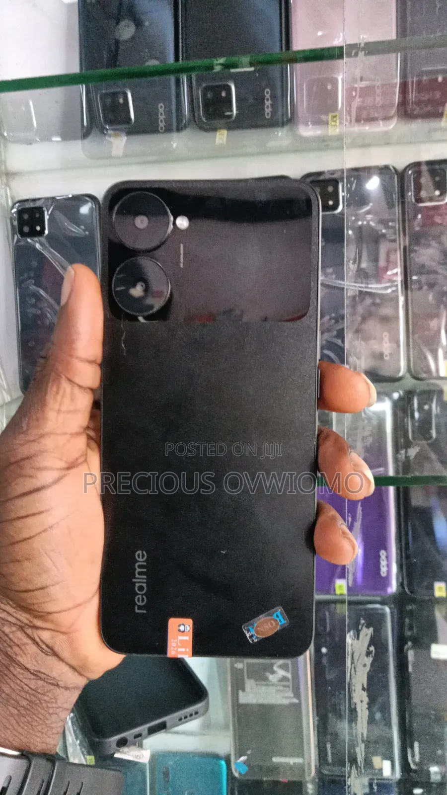 Realme V30 128 GB Black