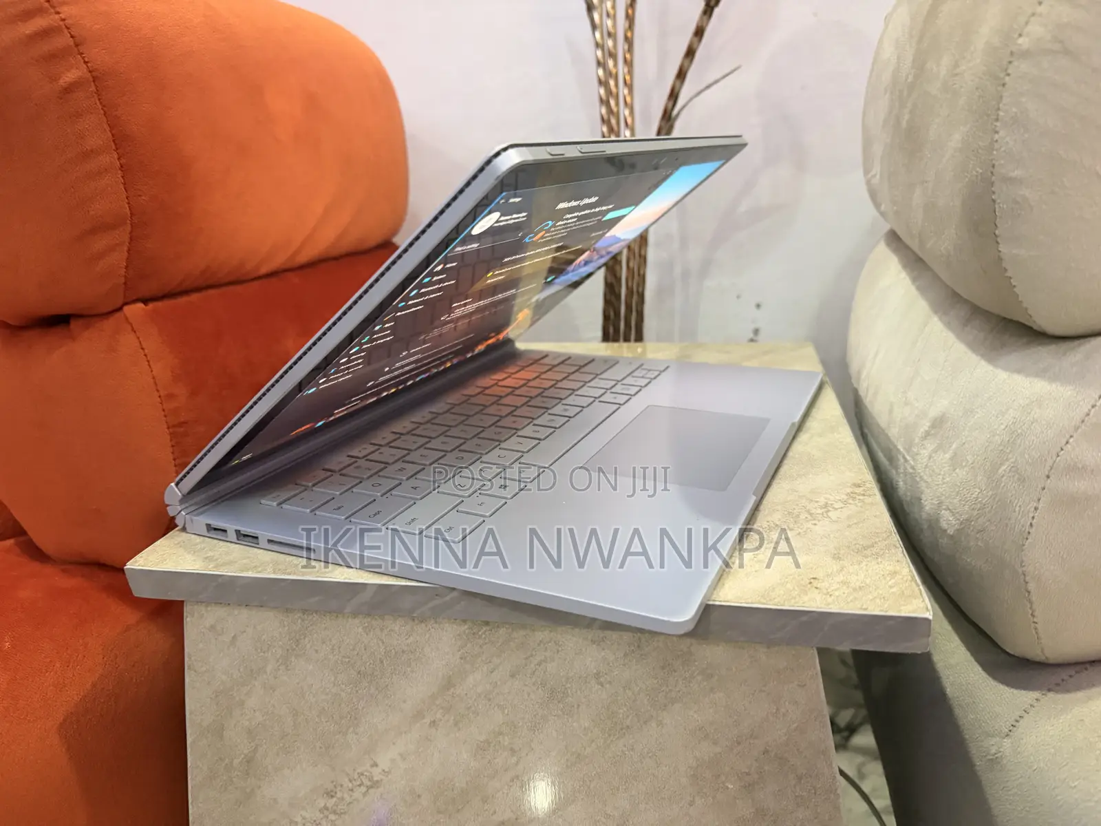 Laptop Microsoft Surface Book 2 8GB Intel Core i5 HDD+SSD 256GB