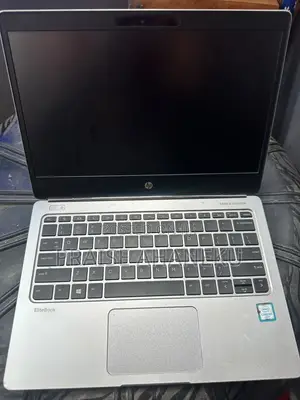 Laptop HP EliteBook Folio 1020 G1 8GB Intel Core 5 HDD+SSD 512GB