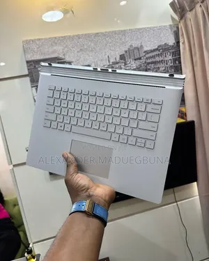 Laptop Microsoft Surface Book 3 32GB Intel Core i7 SSD 512GB