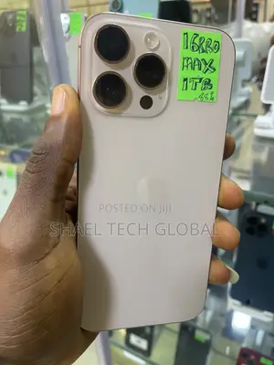 Apple iPhone 16 Pro Max 1 TB Gold