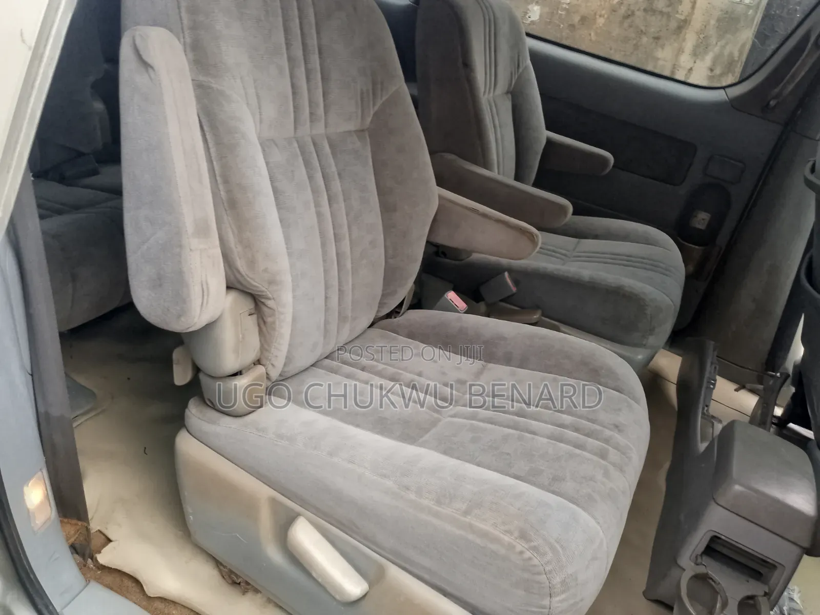 Toyota Sienna 2001 Silver