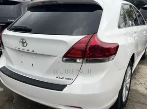 Toyota Venza LE 2015 White