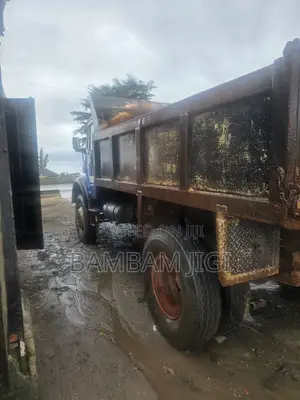 Used Dump Truck Benz 911