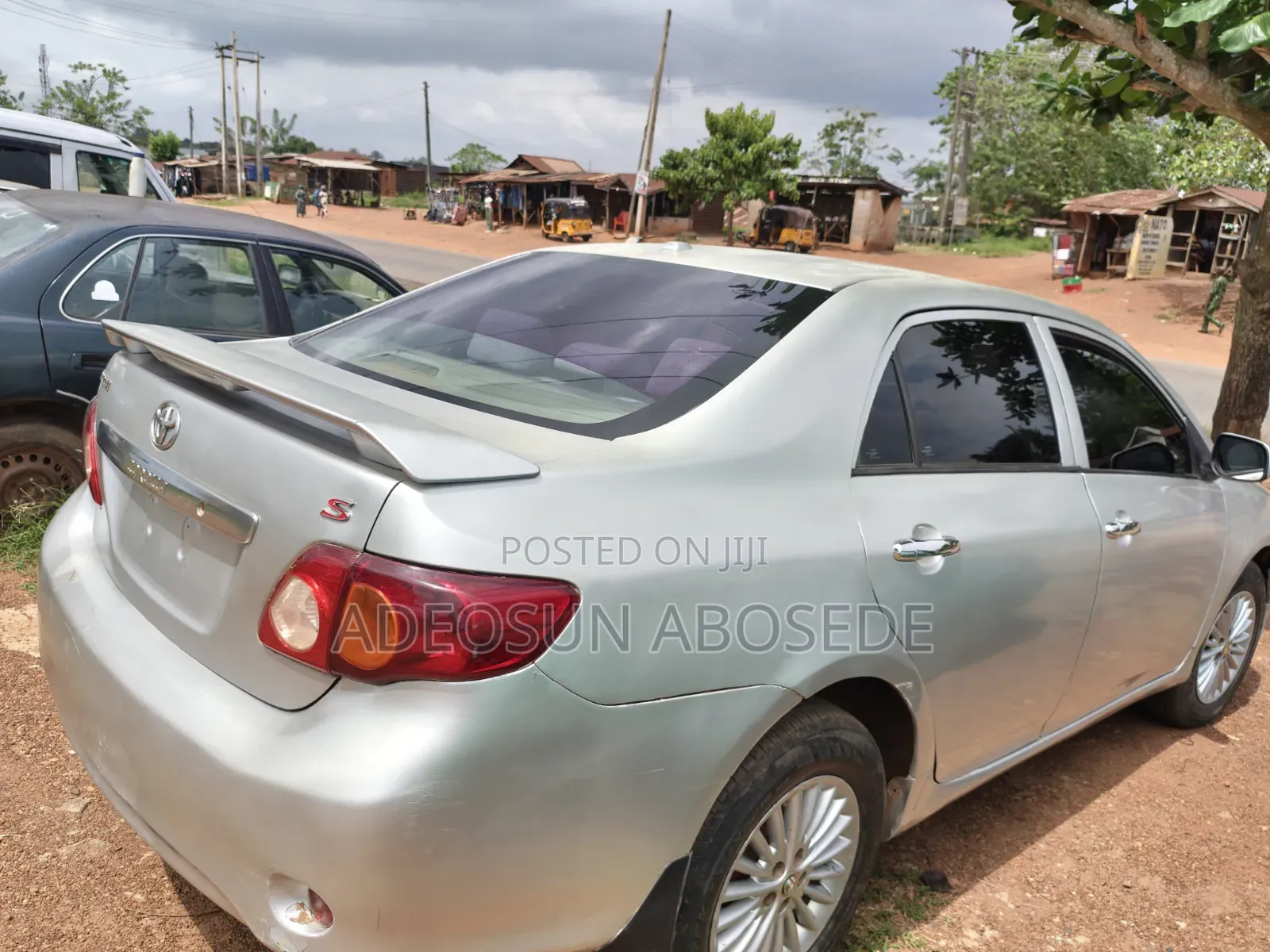 Toyota Corolla 2010 Silver