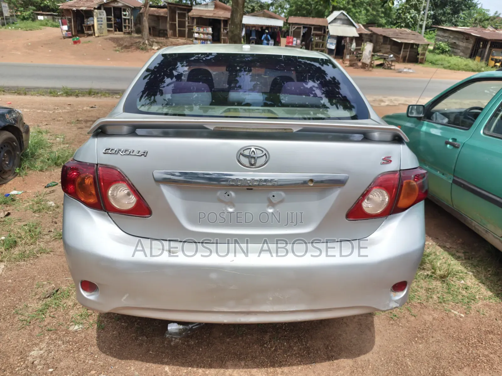Toyota Corolla 2010 Silver