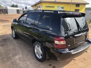 Toyota Highlander 2005 Black