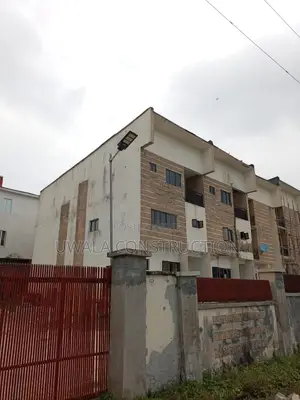 4bdrm Duplex in Life Camp for sale