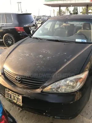 Toyota Camry LE 4dr Sedan (2.4L 4cyl 5M) 2003 Black