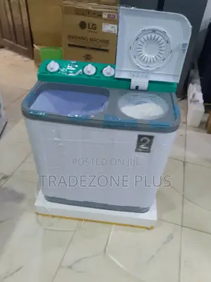 Make Laundry Easier With Hisense Twin Tub 7.5kg
